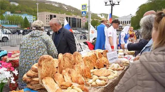 Впервые на Камчатке прошёл многонациональный фестиваль хлеба в честь Д...