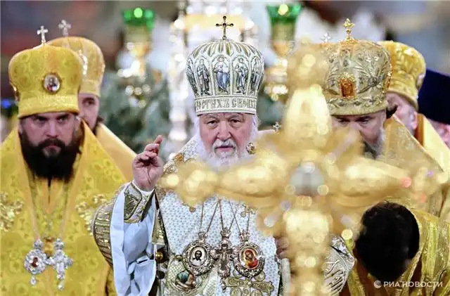 Патриарх Кирилл направил праздничные поздравления руководителям поместных Церквей с Рождеством
