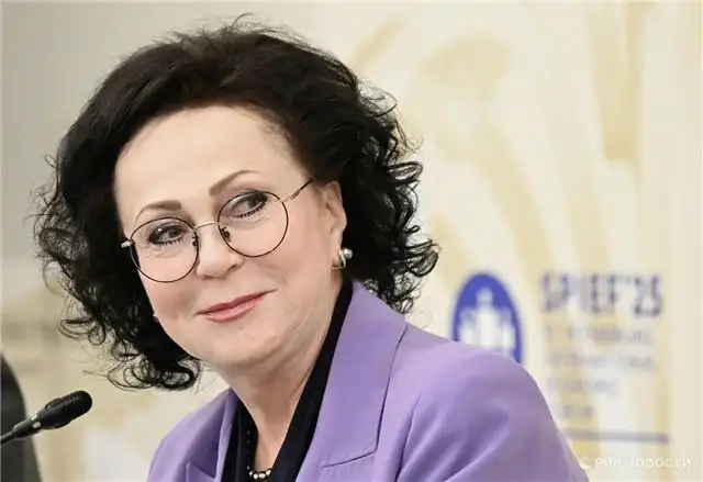 Заместитель главы Счетной палаты Изотова отмечает эффективность помощи...