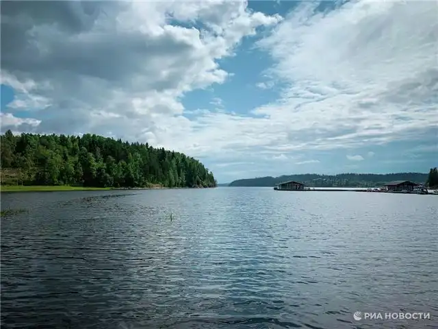 В Карелии на острове во время семейного отдыха исчез ребенок