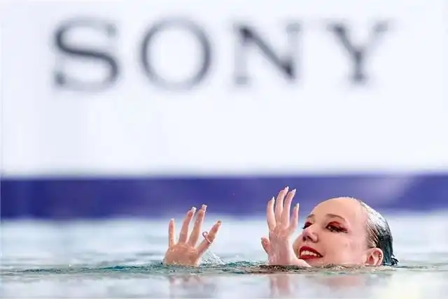 Екатерина Штатнова взяла золото на юниорском чемпионате Европы по синх...
