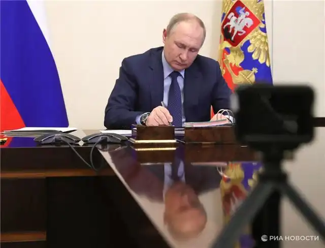 Президент утвердил новый закон о мобильных аптеках в сельской местности