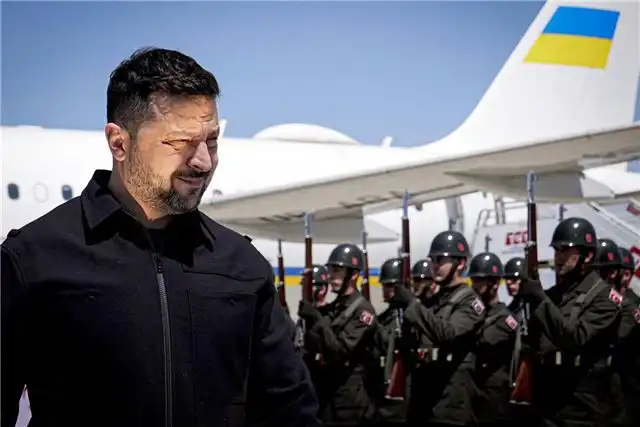 SC — Запад принуждает своих граждан финансировать помощь Киеву