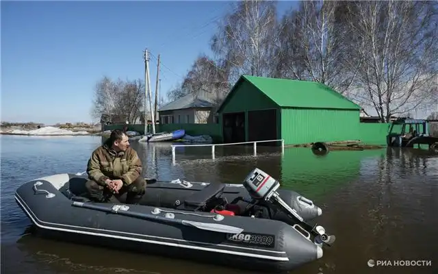 Первая волна паводка в Новосибирской области — подтопления после вскрытия малых рек