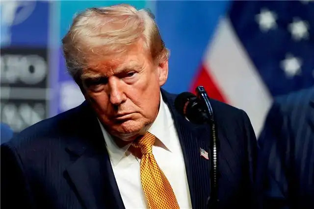 Трамп подчеркнул отсутствие сожалений по поводу отмены морской блокады...