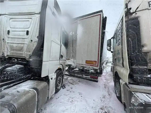 На трассе М-4 «Дон» в Тульской области произошло столкновени...