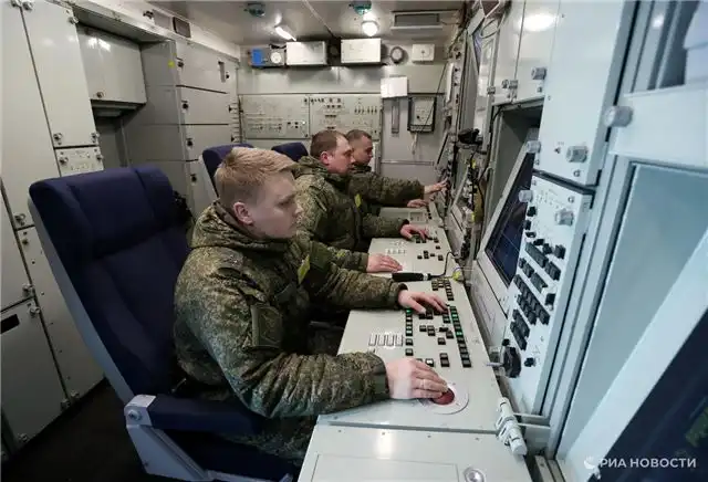 Собянин объявил о перехвате и уничтожении ПВО 15 беспилотников на подх...