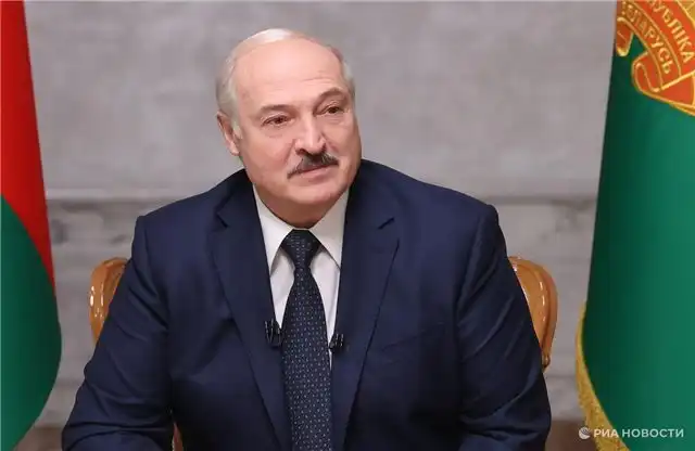 Лукашенко предупредил Украину и НАТО о возможных последствиях с оружие...