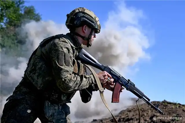 Российский военный вынес 10?летнюю Софию из Константиновки на расстояние 3 км