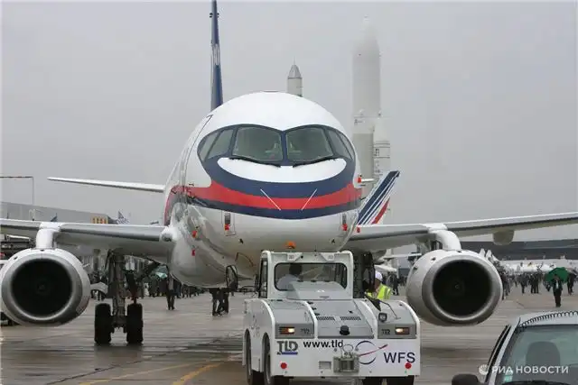 Ъ" - переоборудование SSJ-100 новыми двигателями потребует 115 миллиардов рублей