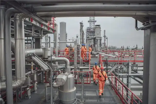 США продлили разрешение на переговоры MOL о покупке доли NIS у Газпромбанка