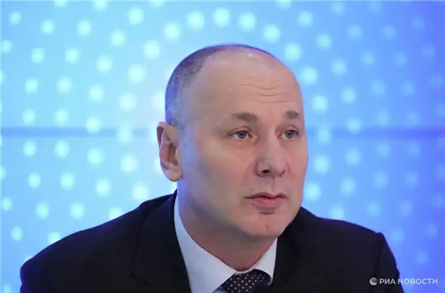 Музаев сообщил, что через пару лет в ЕГЭ по химии и физике введут прак...