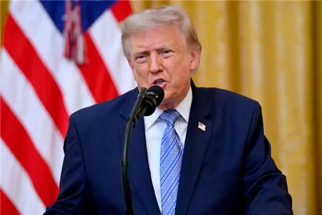 Трамп заявляет, что в 2020 году Китай пытался подделать бюллетени в по...