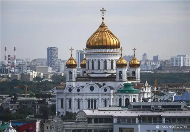 Выставка в храме Христа Спасителя останется открытой до конца мая
